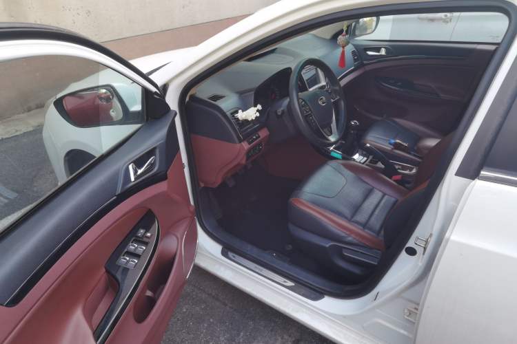 Used BYD Surui 2016 1.5L Manual Elite Edition
