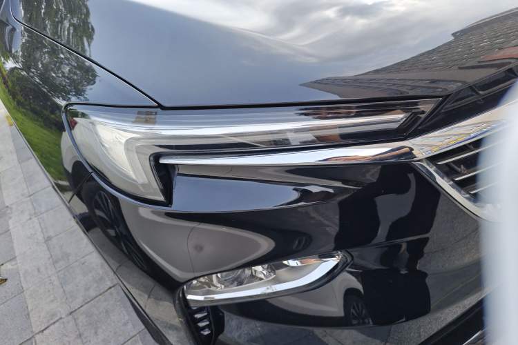 Used Buick Enclave 2022 652T Two-Wheel-Drive Prestige 7-Seater