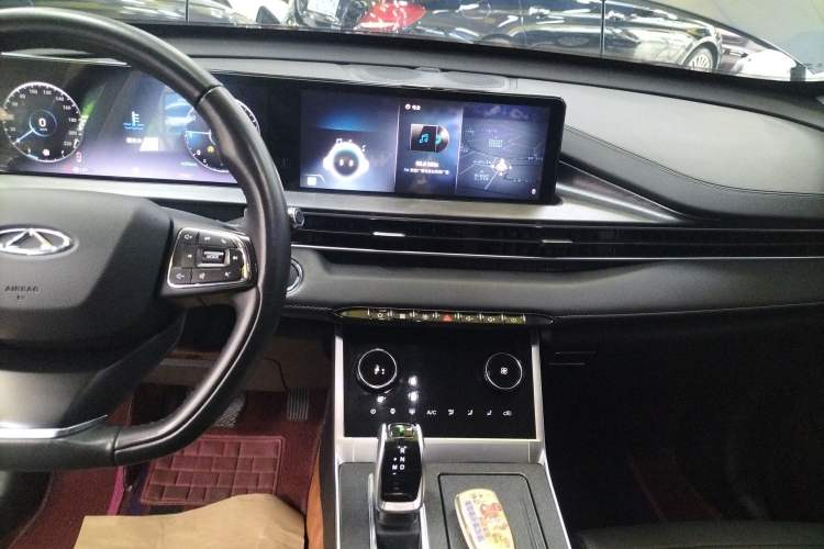 Used Chery Tiggo 7 PLUS 2021 Kunpeng Edition 1.6TGDI DCT Luxury Model+ Audio And AC Panel