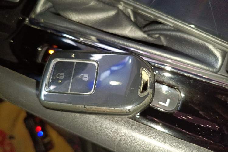 Used Honda Vezel 2017 1.8L CVT 2WD Elite Model