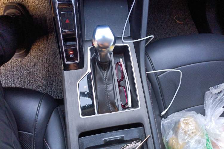 Used Roewe i5 2023 1.5L CVT Flagship Edition