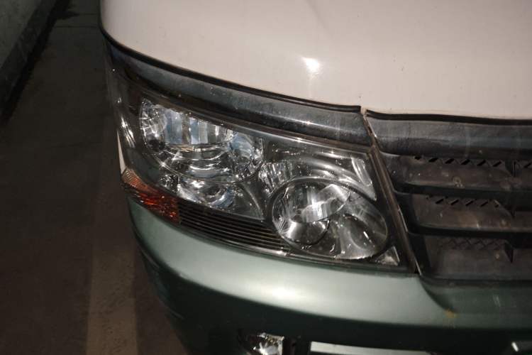 Used Jinbei Hiace 2014 2.0L 5th Generation Kuaiyunwang Business Version 4G20B
