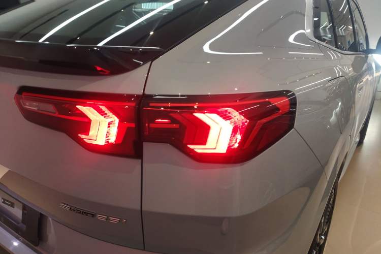 Used BMW X2 2024 sDrive25i M Sport Package