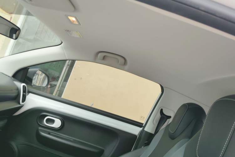 Used Roewe Clever 2022 311km QiQi BoBo Edition