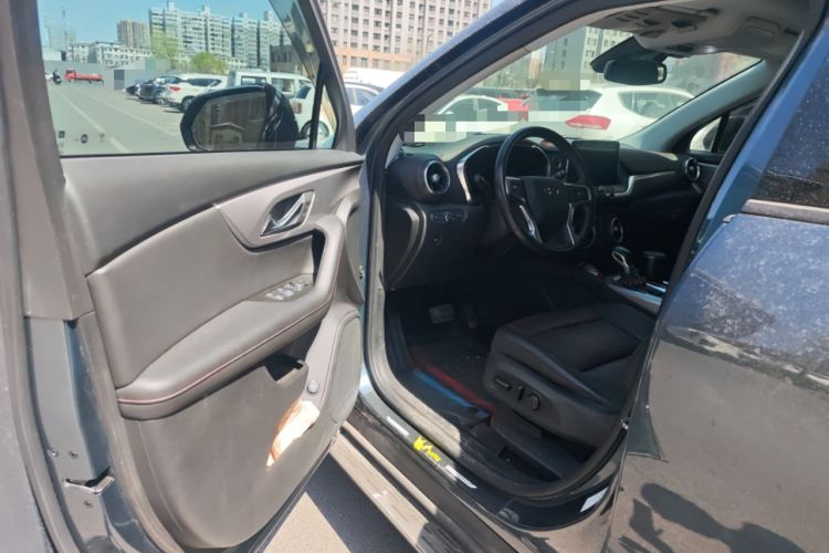 Used Chevrolet Blazer 2020 Redline 650T 7-Seater Ting Edition
