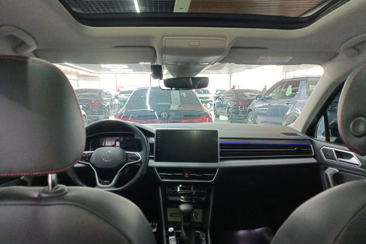 Used Volkswagen Tiguan L 2023 Restyled 330TSI Automatic Two-Wheel Drive R-Line Flagship Edition
