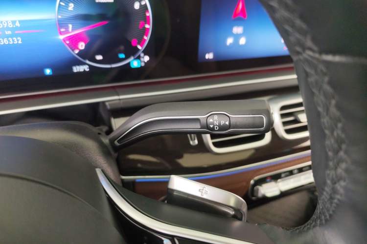 Used Mercedes-Benz GLE 2024 GLE 350 4MATIC Stylish Model Gear Lever