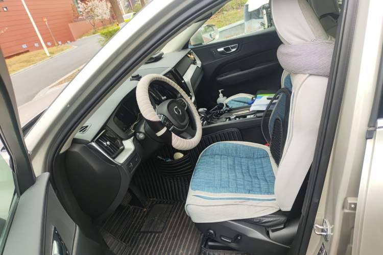 Used Volvo XC60 2019 T5 4x4 Smart Edition China V Standard Left Front Seat