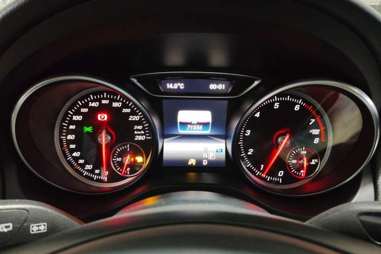 Used Mercedes-Benz GLA 2017 GLA 200 Sport Edition Instrument Cluster