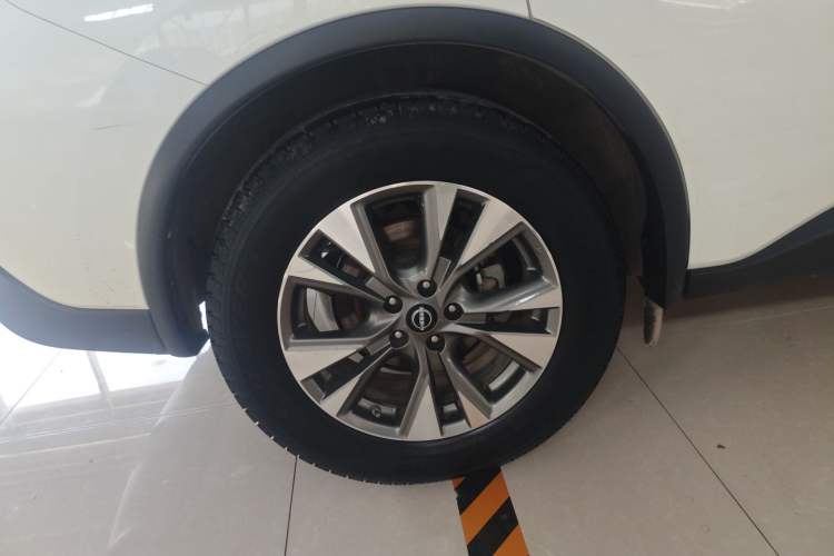 Used Nissan Murano 2021 2.5L XL Two-Wheel Drive Smart Connect Luxury Edition Right Rear Wheel Hub