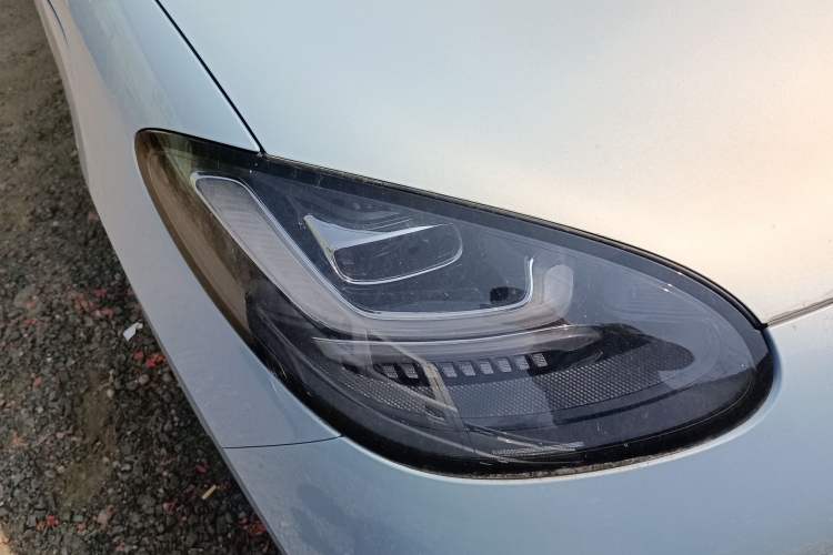 Used Wuling Bingo 2025 410 km Lingxi Deluxe Edition Right Front Headlight