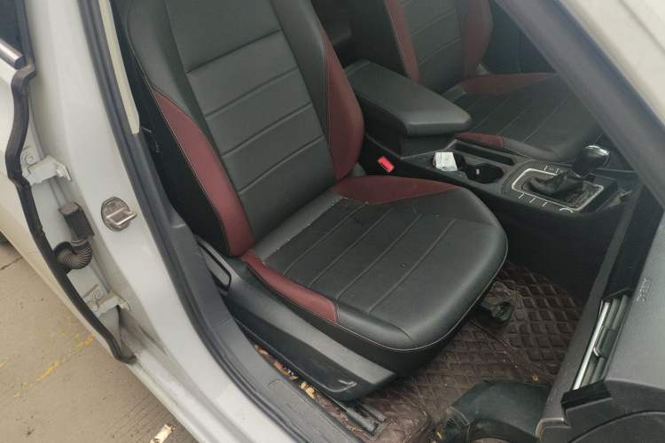 Used Volkswagen Bora 2021 1.5L Automatic Comfort Smart Connect Edition Right Front Seat