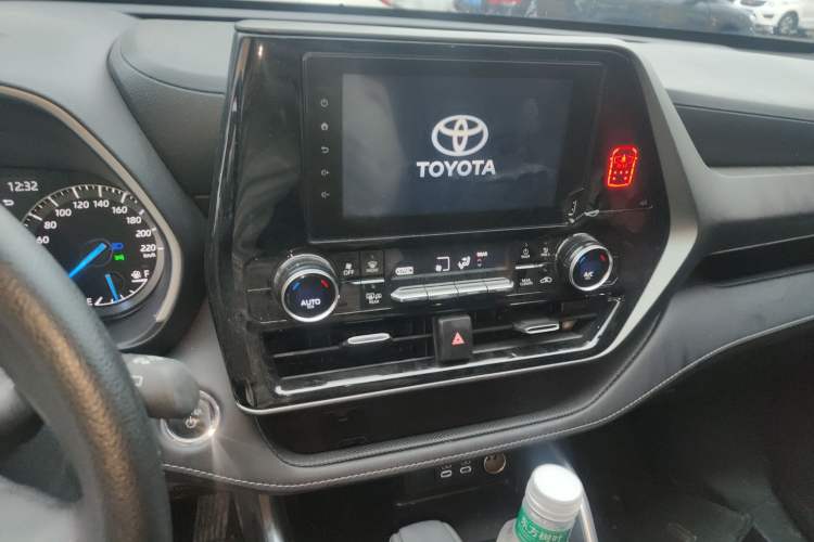 Used Toyota Highlander 2023 2.5L Smart Electric Hybrid Dual-Engine 4x4 Elite Edition 7 Seats
