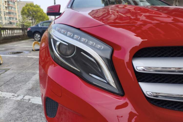 Used Mercedes-Benz GLA 2015 GLA 200 Fashion Model
