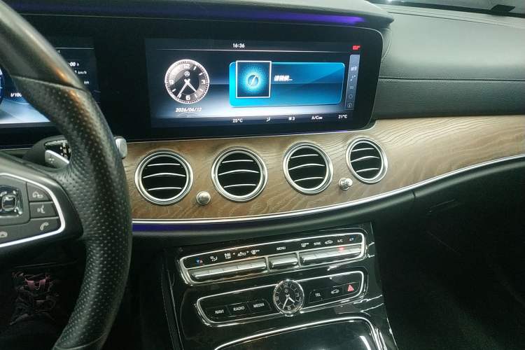 Used Mercedes-Benz E-Class 2016 E 300 L Stylish Model Audio And AC Panel