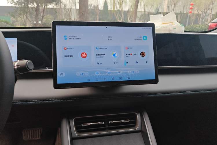 Used BYD Qin L 2024 DM-i 80KM Beyond Model
