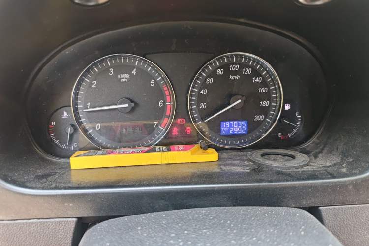 Used BAIC Weiwang M20 2014 1.5L practical type BJ415A Instrument Cluster