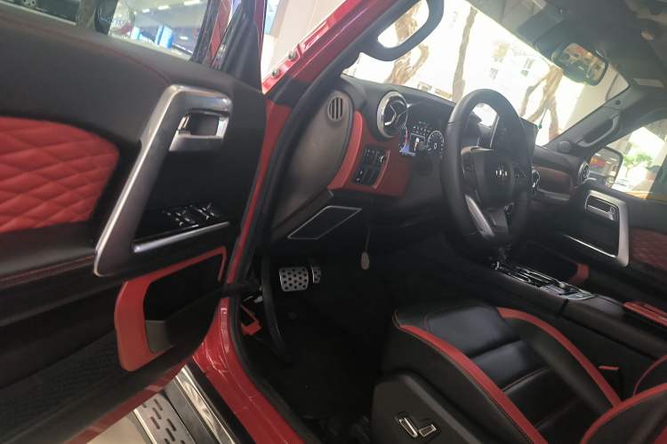 Used BAIC Off-Road BJ40 2019 PLUS 2.3T Automatic Four-Wheel Drive Flagship Edition China VI Emission Standard