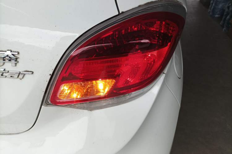 Used Oshan Benni E-Star 2022 National Edition Colorful Limited Edition (Fast-Charging Version) Lithium Iron Phosphate
