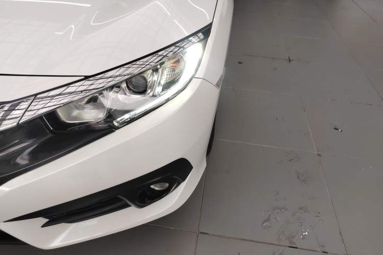 Used Honda Civic 2016 220TURBO CVT Luxury Edition