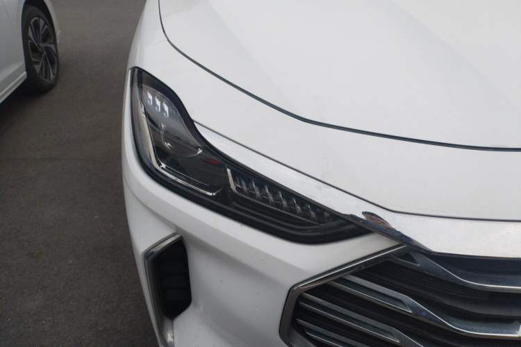 Used JETOUR X70 PLUS 2021 Revised Version 1.5T Manual 5-Seater Right Front Headlight