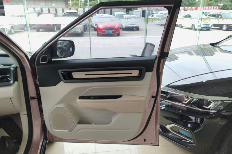 Used Geely Auto icon 2023 1.5TD Chocolate Smoothie Edition

