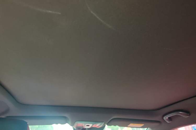 Used Changan UNI-T 2020 1.5T Prestige Version
