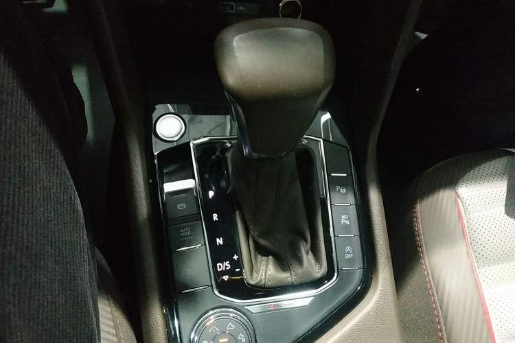 Used Volkswagen Tiguan L 2022 380TSI Automatic All-Wheel Drive R-Line Flagship 7-Seater