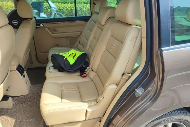 Used Volkswagen Touran 2011 1.4T DSG ZhiZhen Edition 5 Seats Left Rear Seat