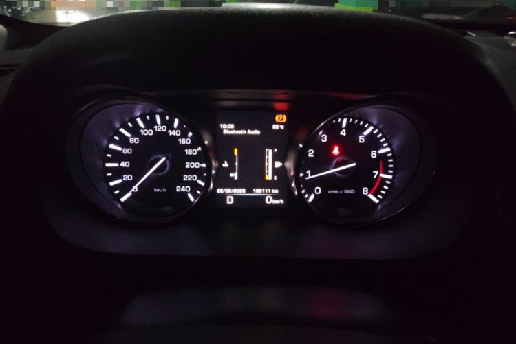 Used Land Rover Discovery Sport 2015 2.0T SE
