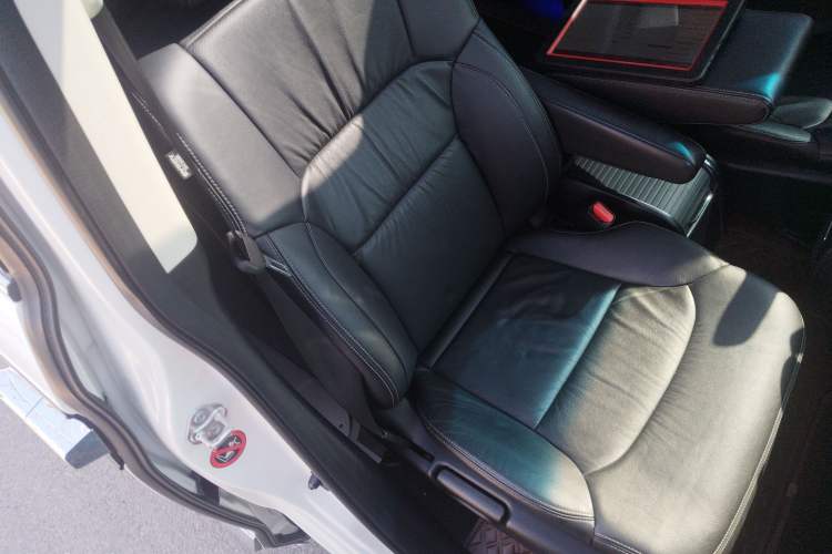 Used Honda Elysion 2016 2.4L Supreme Edition