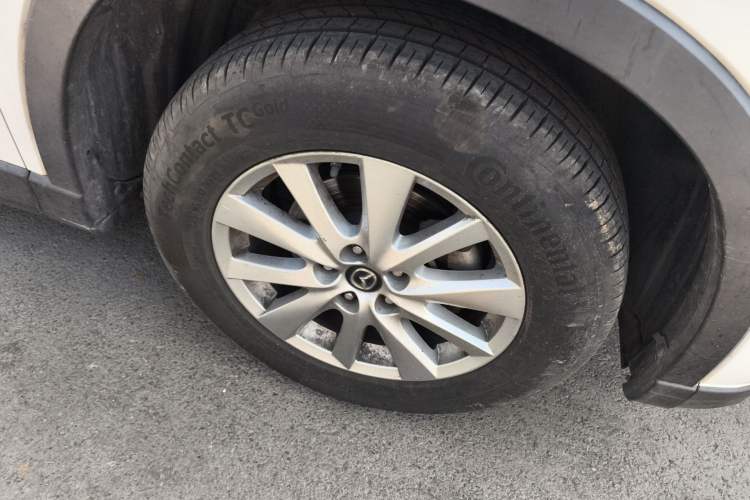 Used Mazda CX-5 2015 2.0L Automatic Two-Wheel Drive Urban Version Right Front Wheel Hub