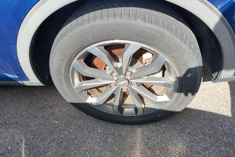 Used Wey VV6 2018 2.0T Two-Wheel-Drive Ultra-Luxury Version China V Standard
