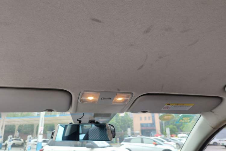 Used Kia K2 2017 Sedan 1.4L Manual Transmission GLS Headliner