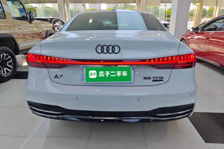 Used Audi A7L 2024 45TFSI S-line Dream-Building Edition Flow Crystal Package