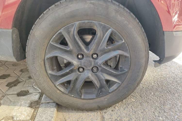 Used Ford EcoSport 2013 1.5L Automatic Fashion Model
