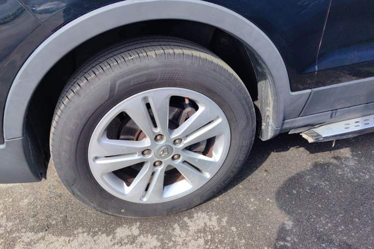 Used Oshan CX70 2016 1.6L Manual Luxury Model