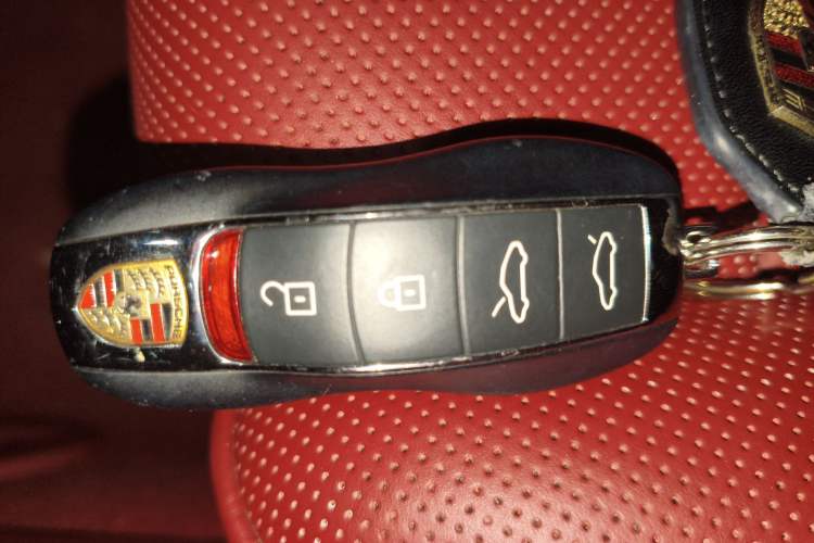 Used Porsche 718 2020 Boxster 2.0T Vehicle Key