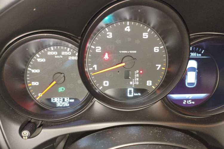 Used Porsche Macan 2016 Macan 2.0T
