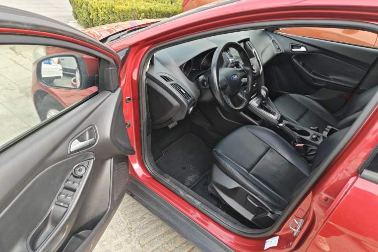 Used Ford Focus 2012 Hatchback 1.6L Automatic Comfort Model