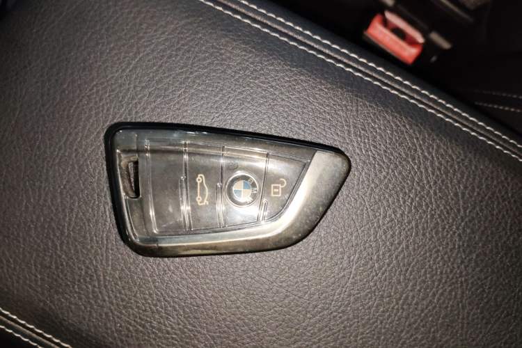 Used BMW 1 Series 2019 118i M Sport Package Vehicle Key