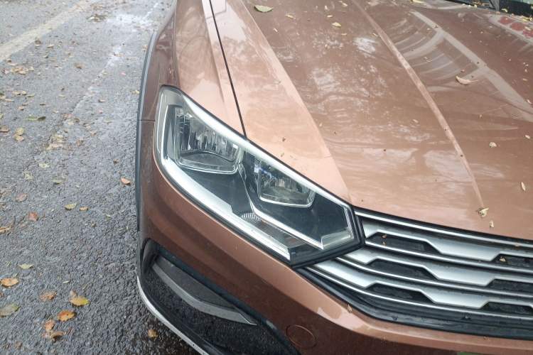 Used Volkswagen C-TREK 2018 1.5L Automatic Comfort Model
