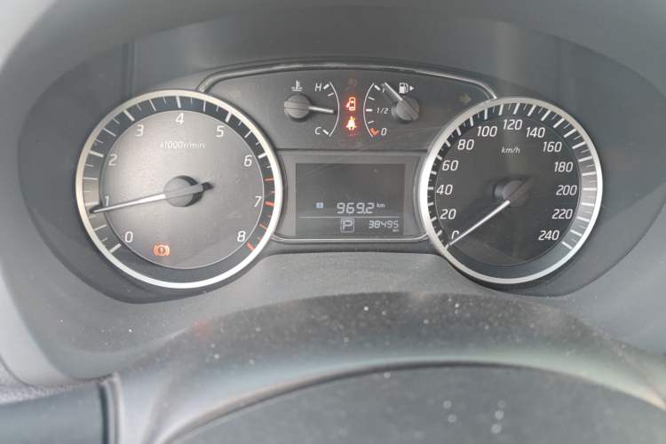 Used Nissan Sylphy 2019 Classic 1.6XE CVT Comfort Edition Instrument Cluster