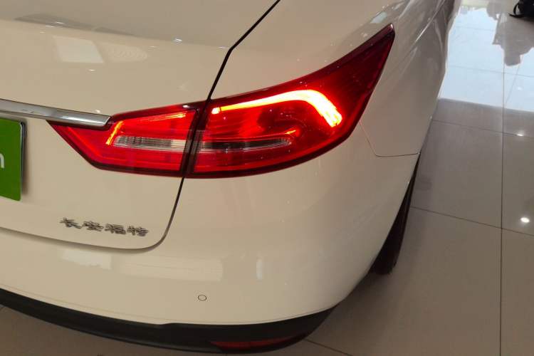 Used Ford Escort 2019 Revised Version 1.5L Automatic Enjoyment Type China VI Standard Exterior 3