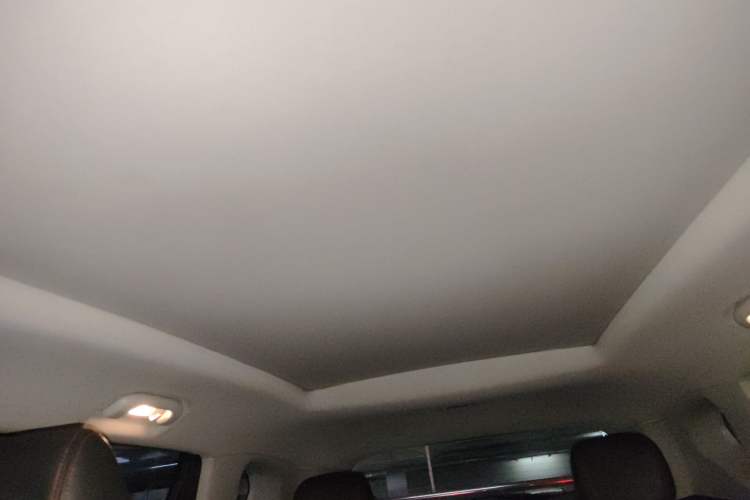 Used Chevrolet Orlando 2019 Redline 530T Automatic Enjoyment Version (5+2 Seating) China VI Headliner