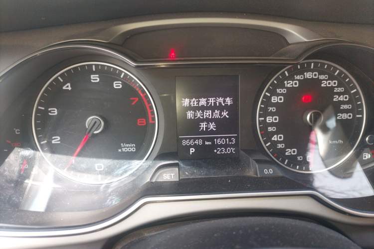 Used Audi A4L 2016 35 TFSI Collector's Edition Automatic Standard Model Instrument Cluster