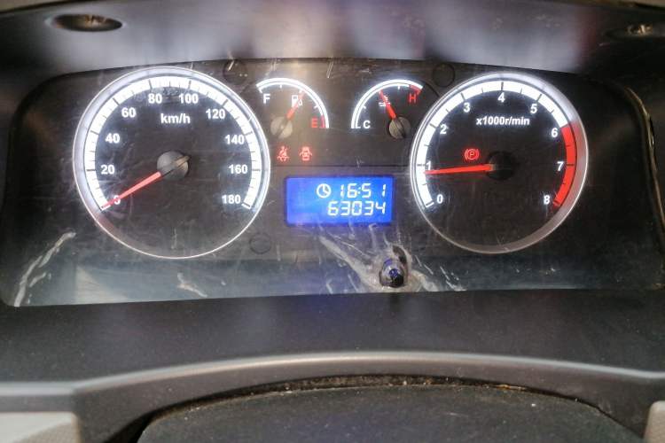 Used Foton Scenic G9 2020 2.4L Commercial Version Long Wheelbase High-Roof 9-Seater Business Vehicle China VI Emission Standard Model 4K22D4M Odometer Close Up