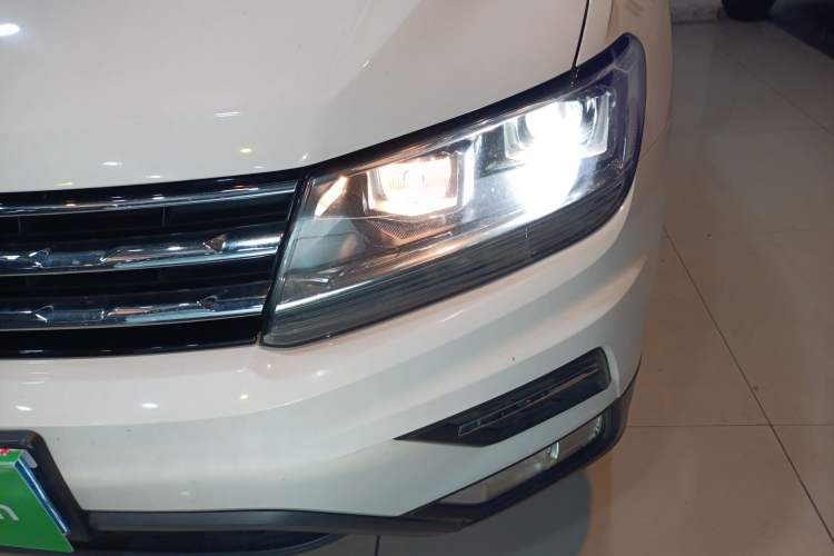 Used Volkswagen Tiguan L 2020 330TSI Automatic Two-Wheel Drive Panoramic Comfort Edition China VI Standard