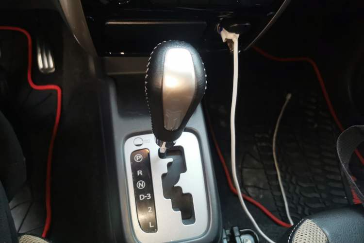 Used Suzuki Jimny 2015 1.3 AT Mode3 Navigation Edition