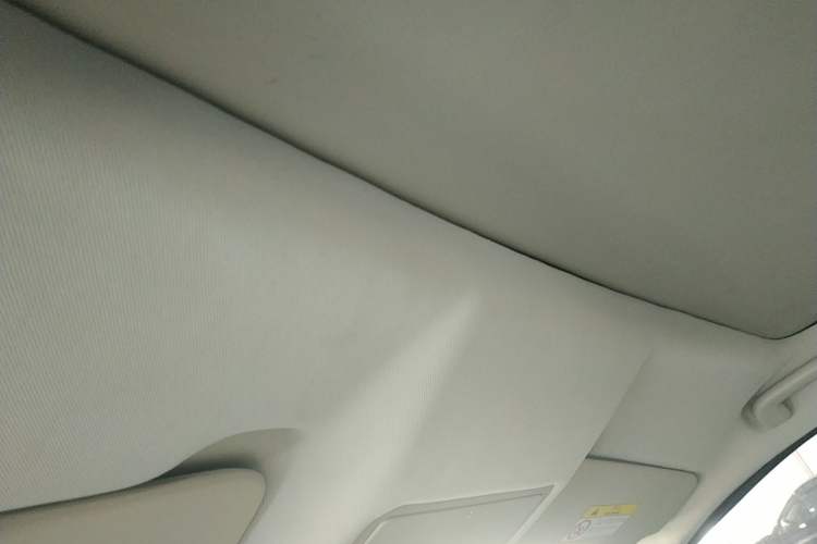 Used Land Rover Discovery Sport 2015 2.0T SE
